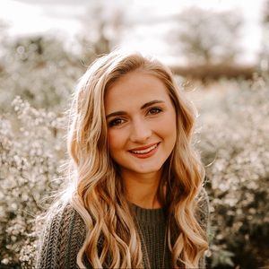 Meet your Posher, Emma